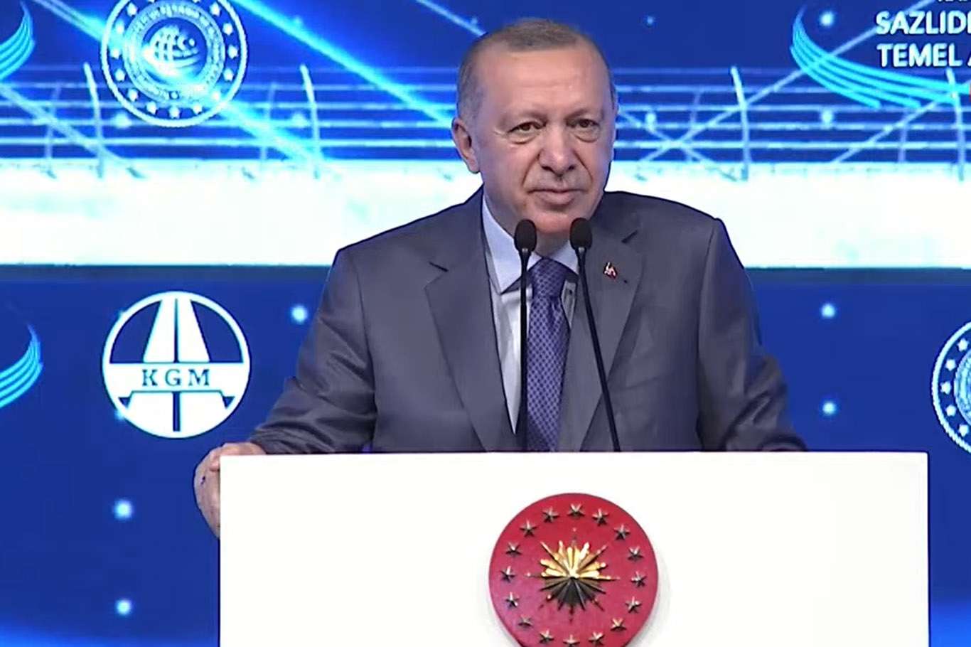 Cumhurbaşkanı Erdoğan: Kanal İstanbul İstanbul'un geleceğini kurtarma projesidir Cumhurbaşkanı Erdoğan: Kanal İstanbul İstanbul'un geleceğini kurtarma projesidir